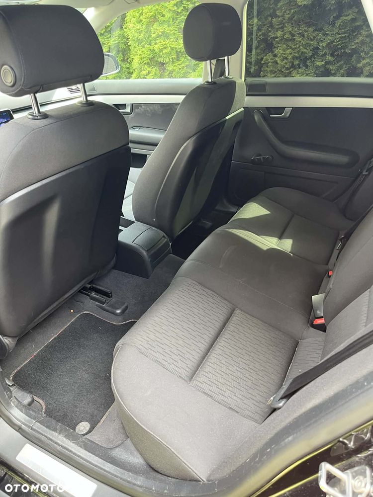 Audi A4 Avant 1.8T - 9