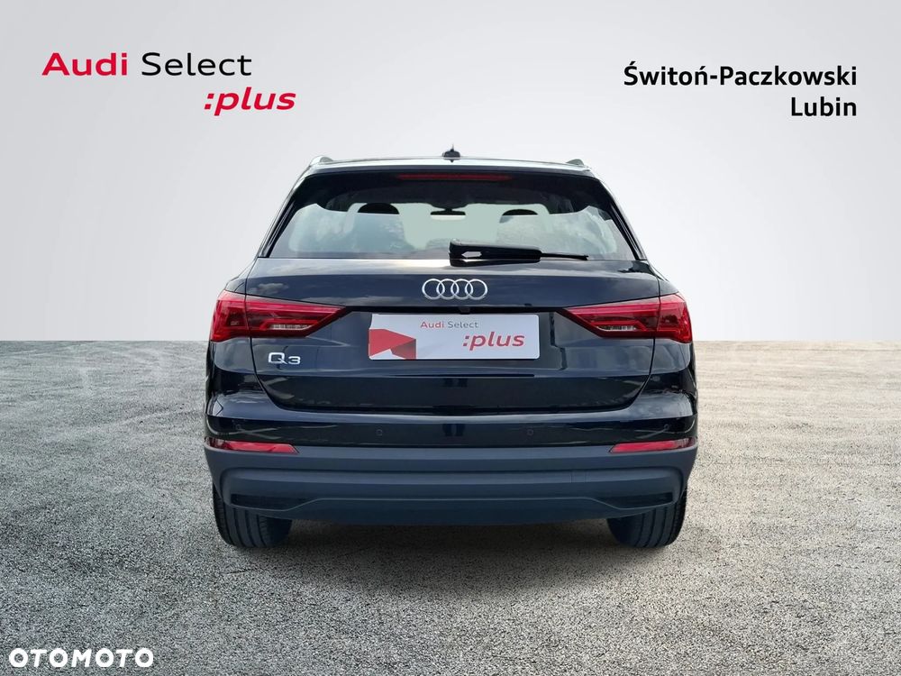 Audi Q3 35 TFSI S tronic - 4