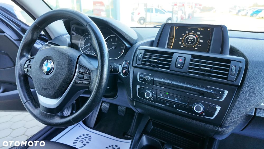 BMW Seria 1 116d EfficientDynamics Urban Line - 31