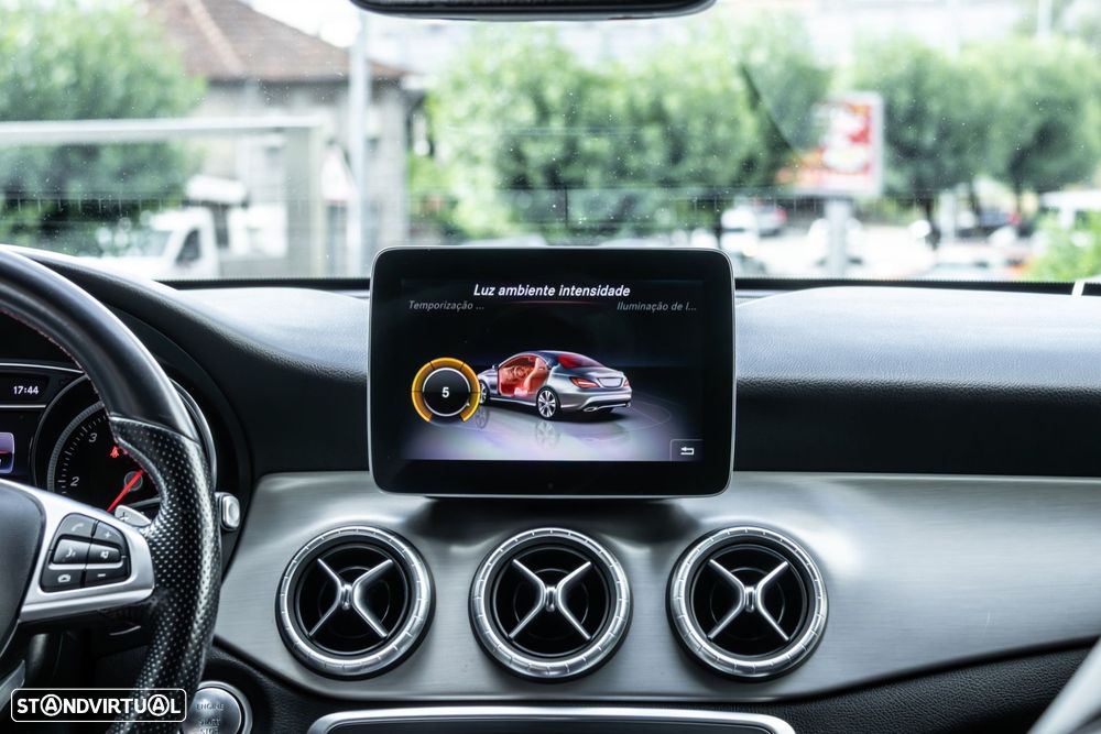 Mercedes-Benz CLA 180 d AMG Line Aut. - 35