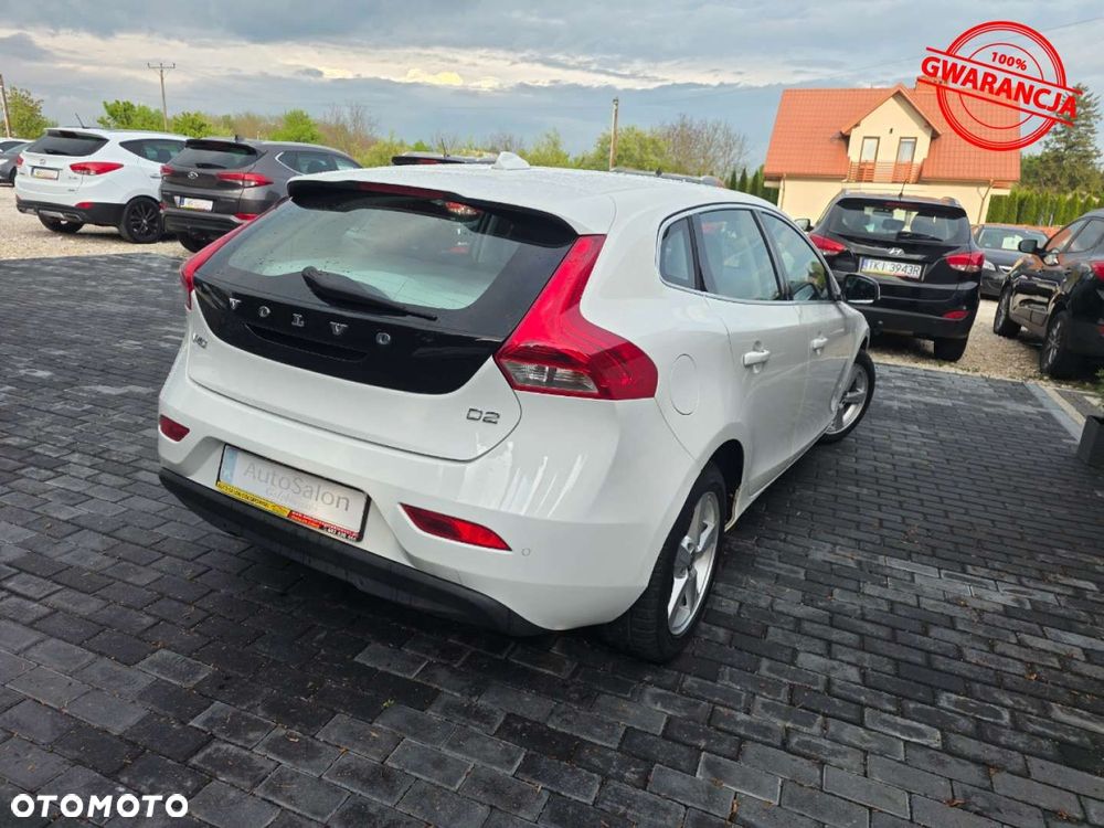 Volvo V40 D2 Drive-E Ocean Race - 9