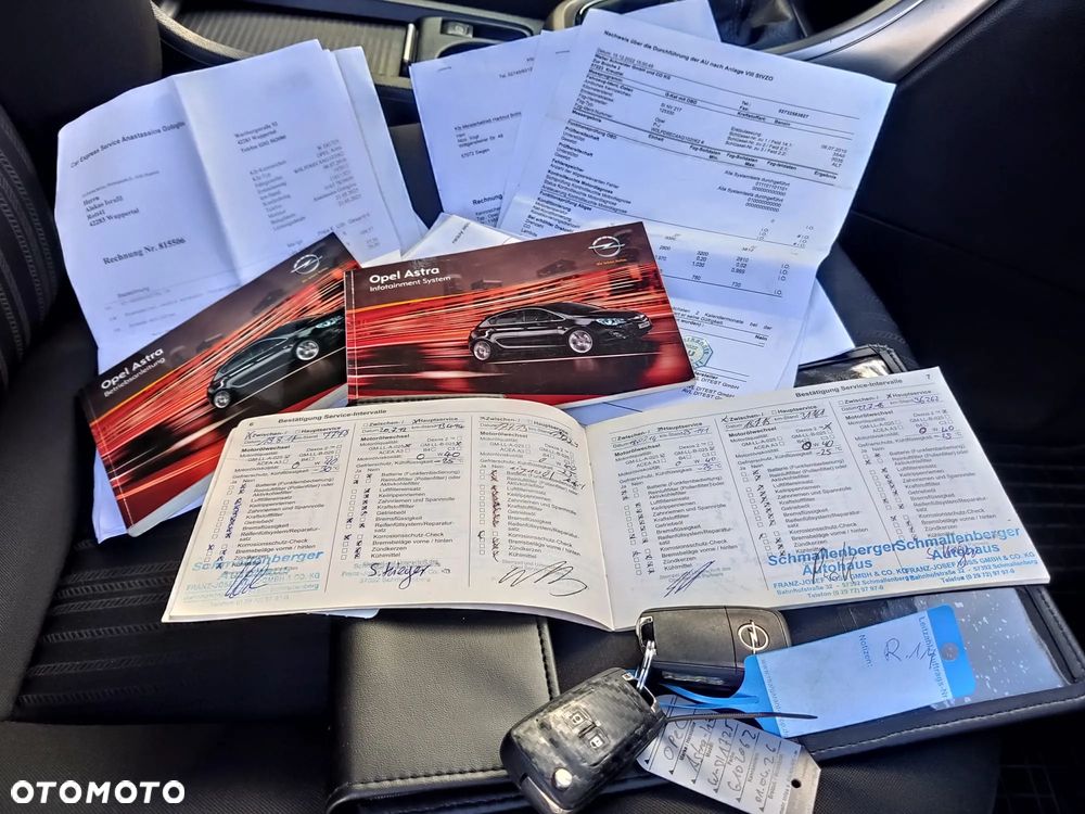 Opel Astra 1.4 Turbo Exklusiv - 25