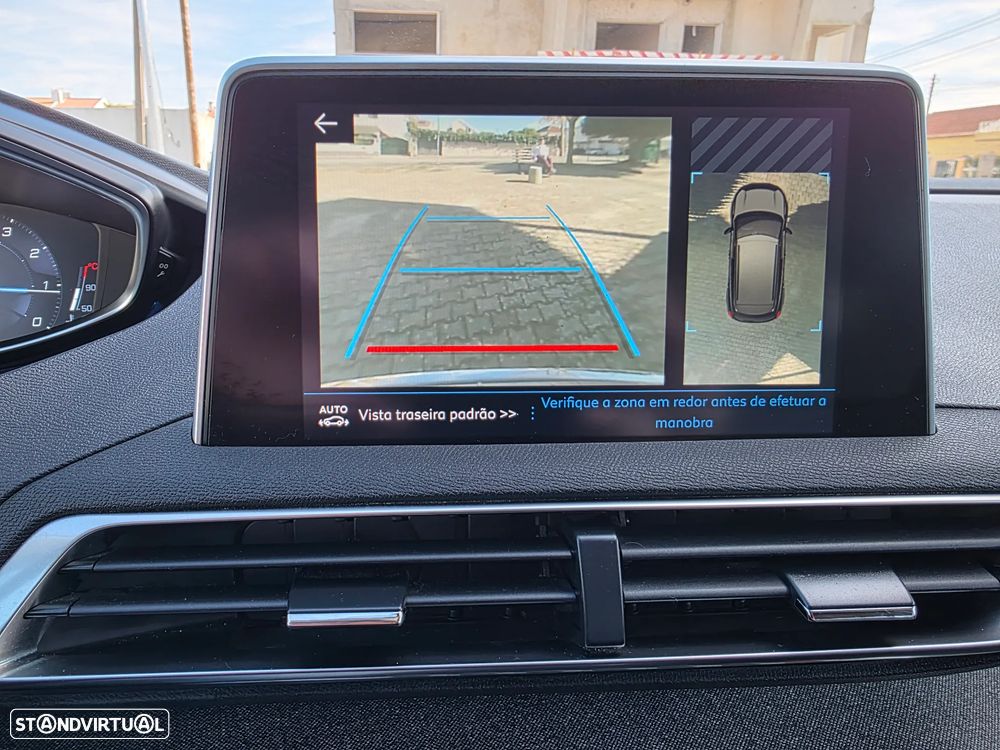 Peugeot 3008 1.2 PureTech Allure Pack - 12