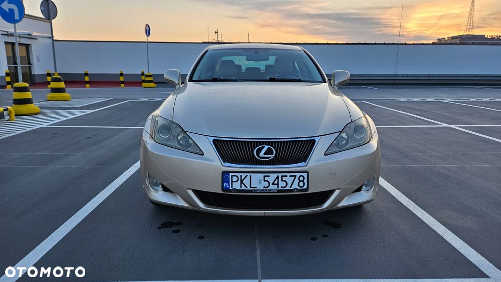 Lexus IS 250 - 2