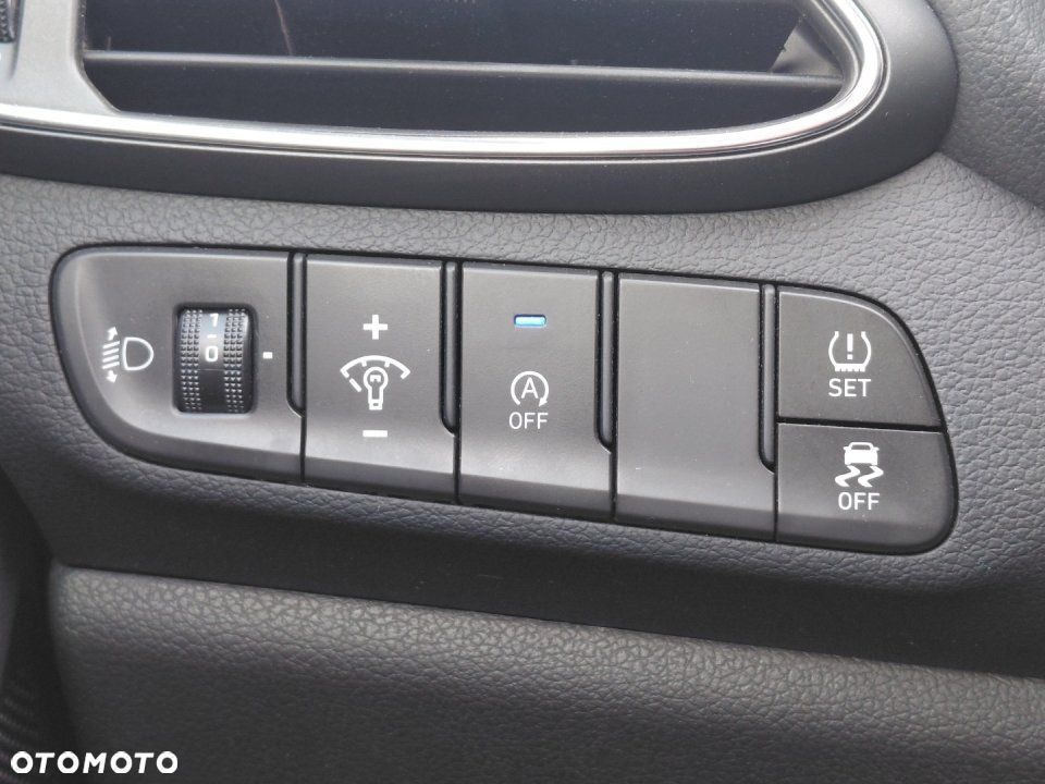 Hyundai i30 - 16
