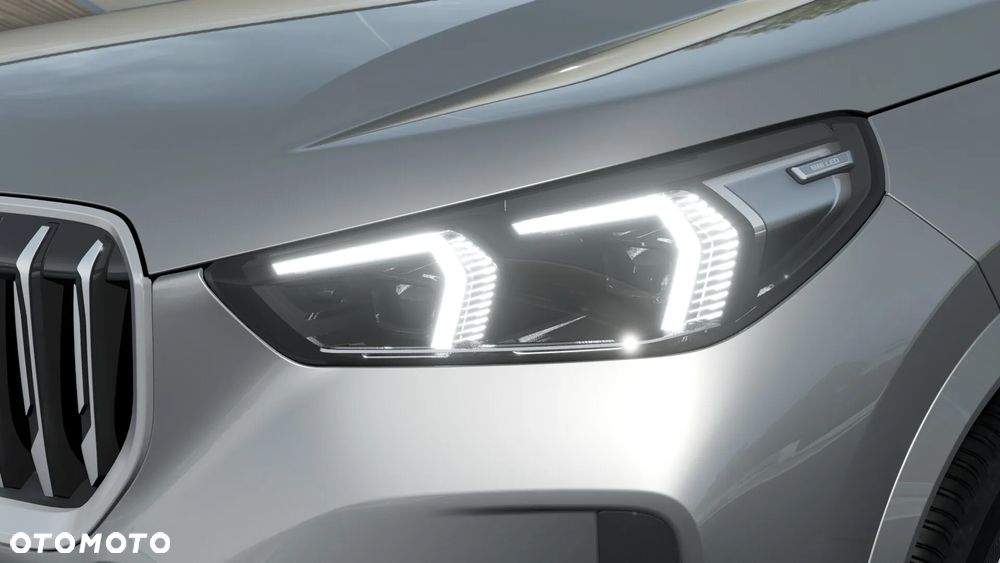 BMW X1 sDrive20i M Sportpaket - 8