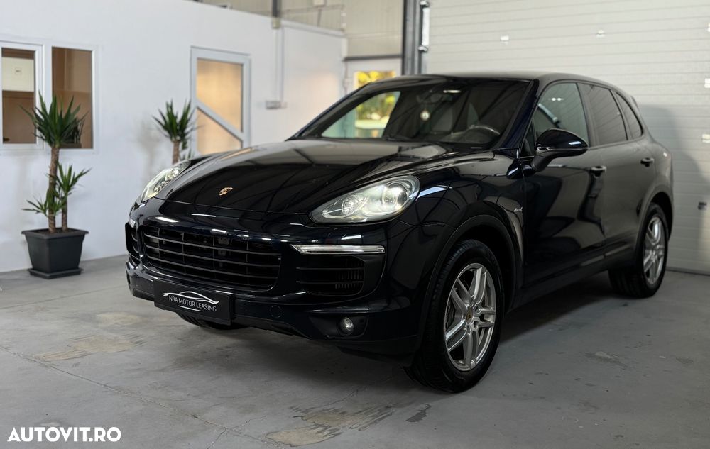 Porsche Cayenne 3.0 L - 3