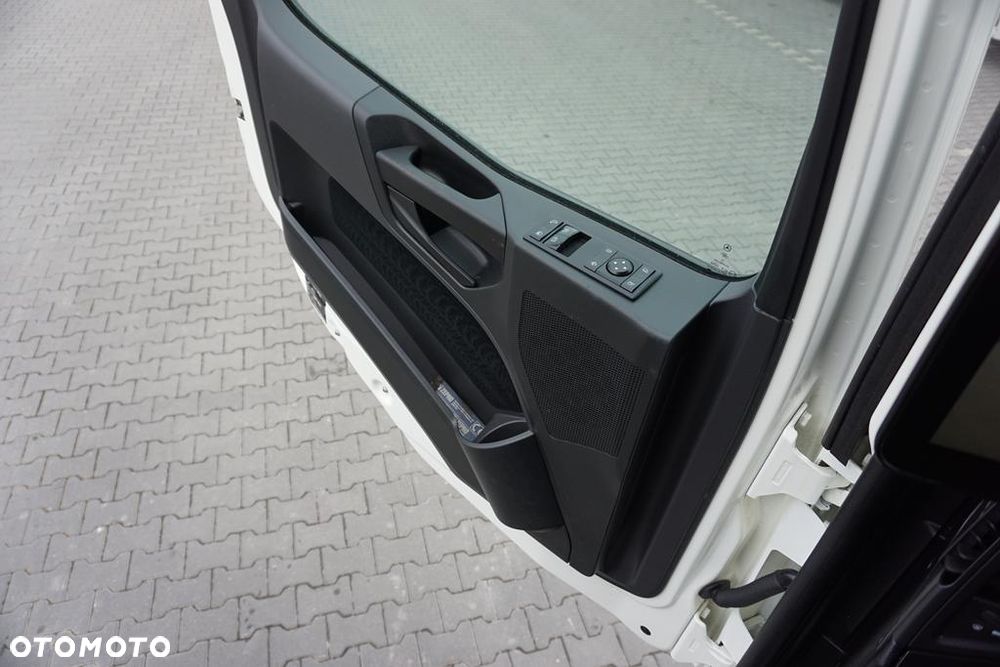 Mercedes-Benz ACTROS / 1830 / E 6 / MP 5 / KONTENER + WINDA / 16 PALET - 38
