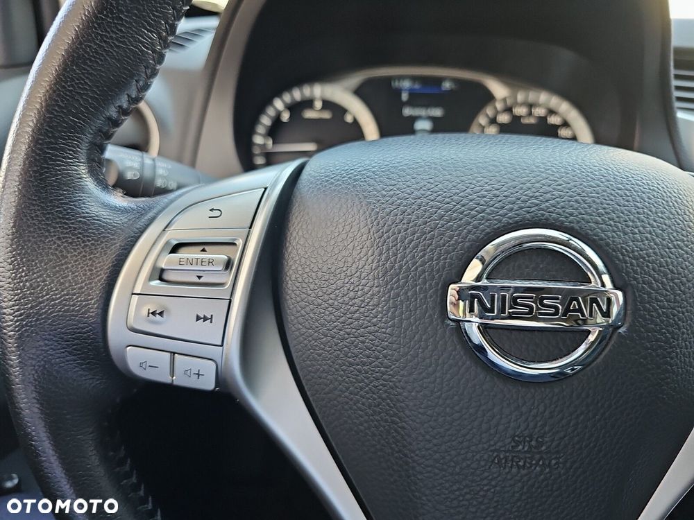 Nissan Navara - 16