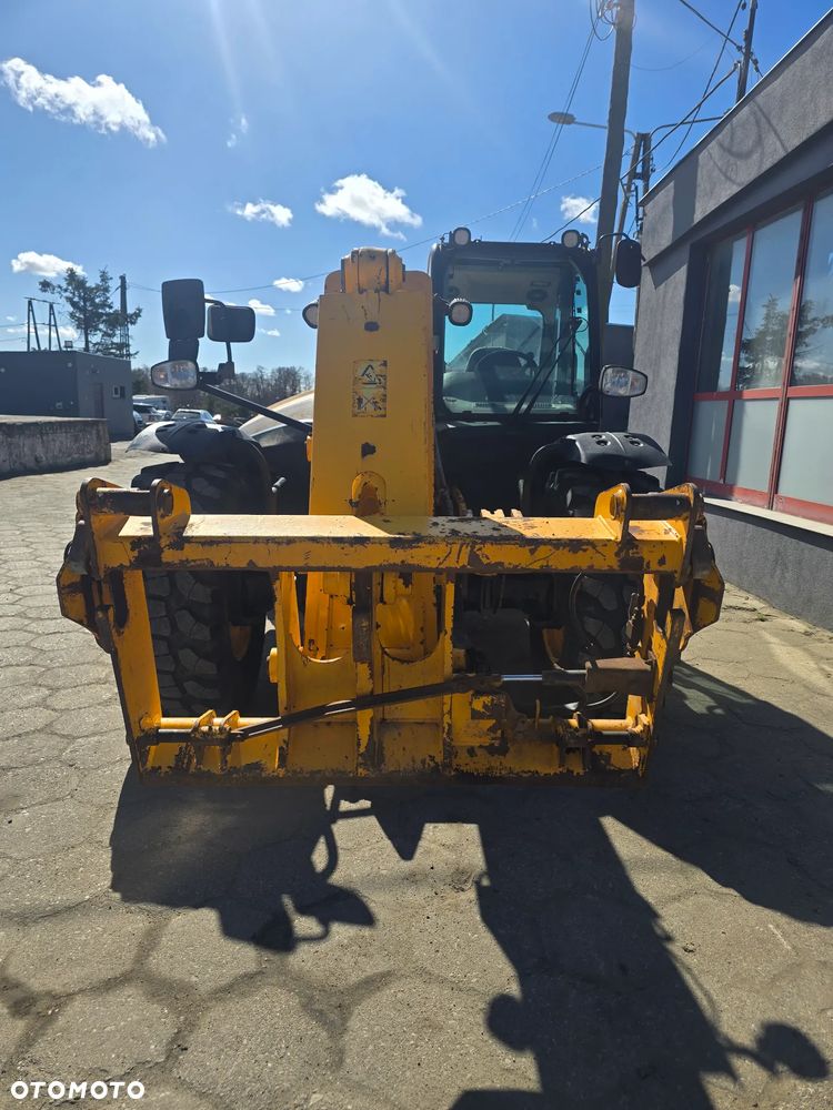 JCB 541-70 AGRI PLUS - 3
