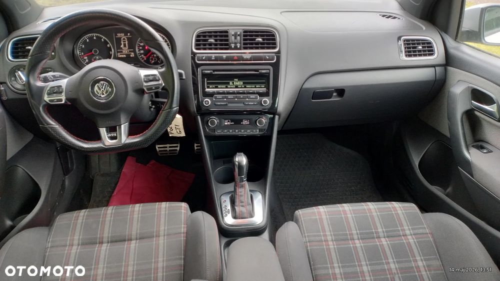 Volkswagen Polo 1.4 DSG GTI - 12