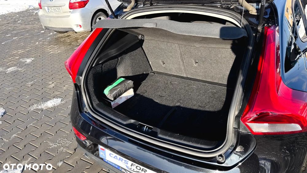 Volvo V40 D2 Geartronic Kinetic - 30