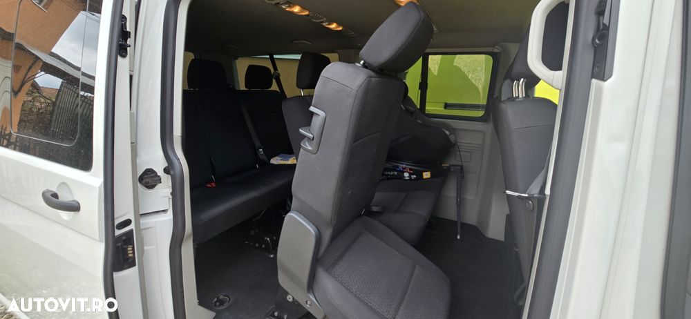 Volkswagen Caravelle LR Comfortline - 11