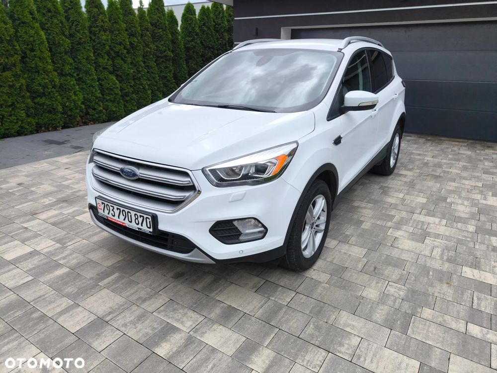 Ford Kuga 1.5 EcoBoost FWD Titanium ASS GPF - 2
