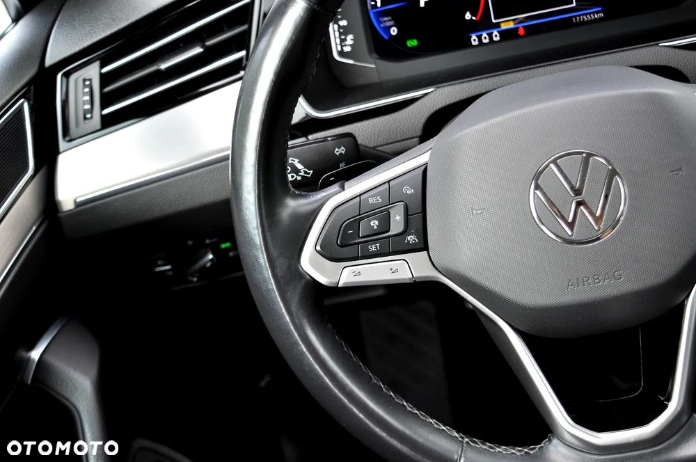 Volkswagen Passat 2.0 TDI EVO Elegance DSG - 18