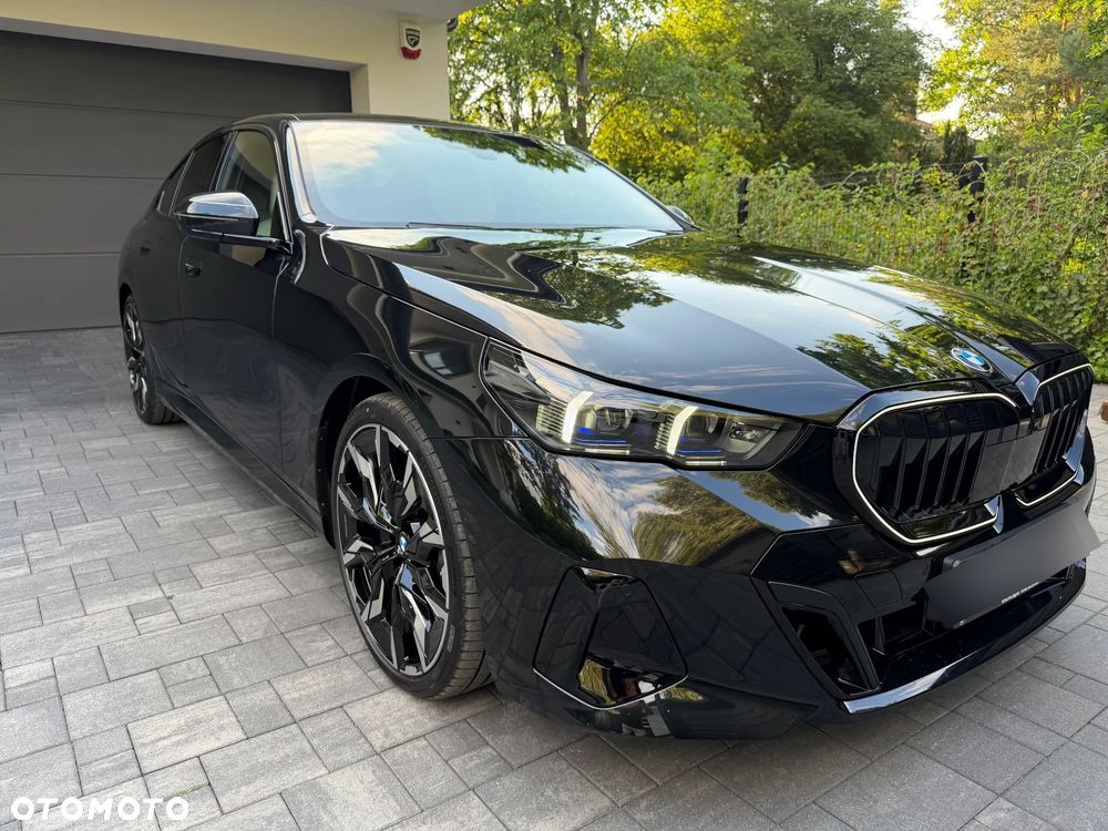 BMW Seria 5 520d xDrive mHEV M Sport - 10