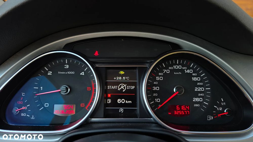 Audi Q7 3.0 TDI DPF Quattro Tiptronic - 29