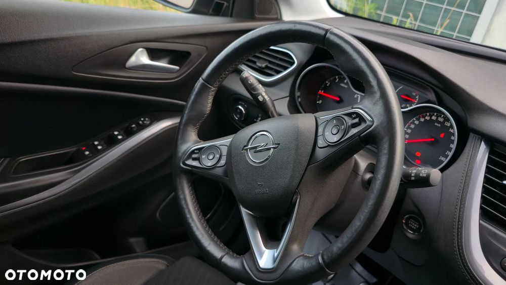 Opel Grandland X - 21