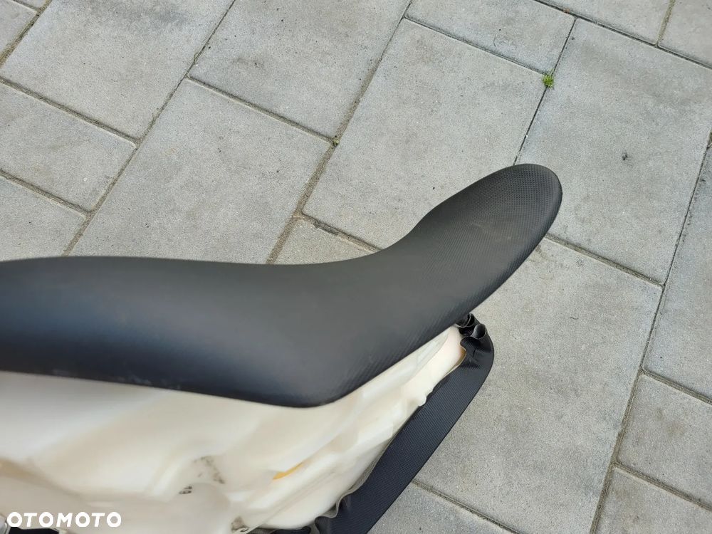 Kanapa, siedzenie, fotel Kawasaki Versys 650 - 19