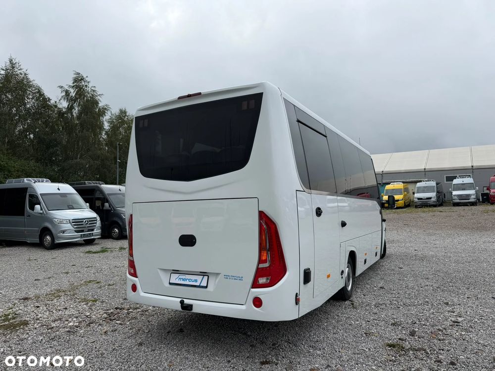 Mercedes-Benz Sprinter 519 - 7