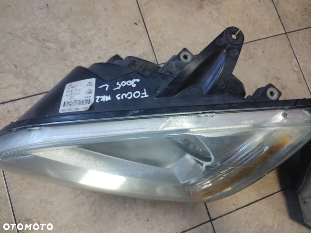 FORD FOCUS MK2 LAMPA PRZÓD LEWA PRAWA 4M51-13W030-AE - 6