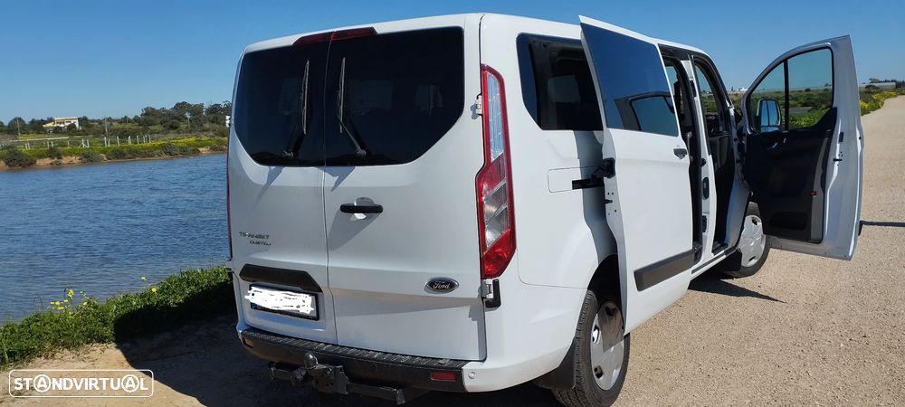 Ford Tourneo Custom - 2