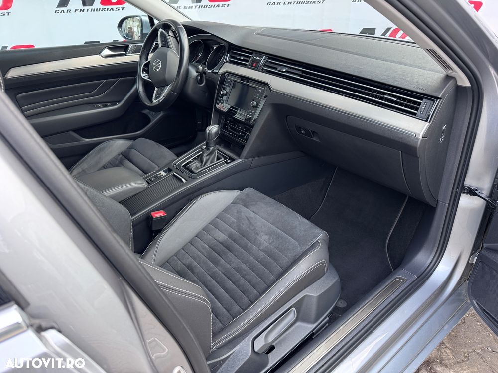 Volkswagen Passat 2.0 TDI DSG Highline - 22