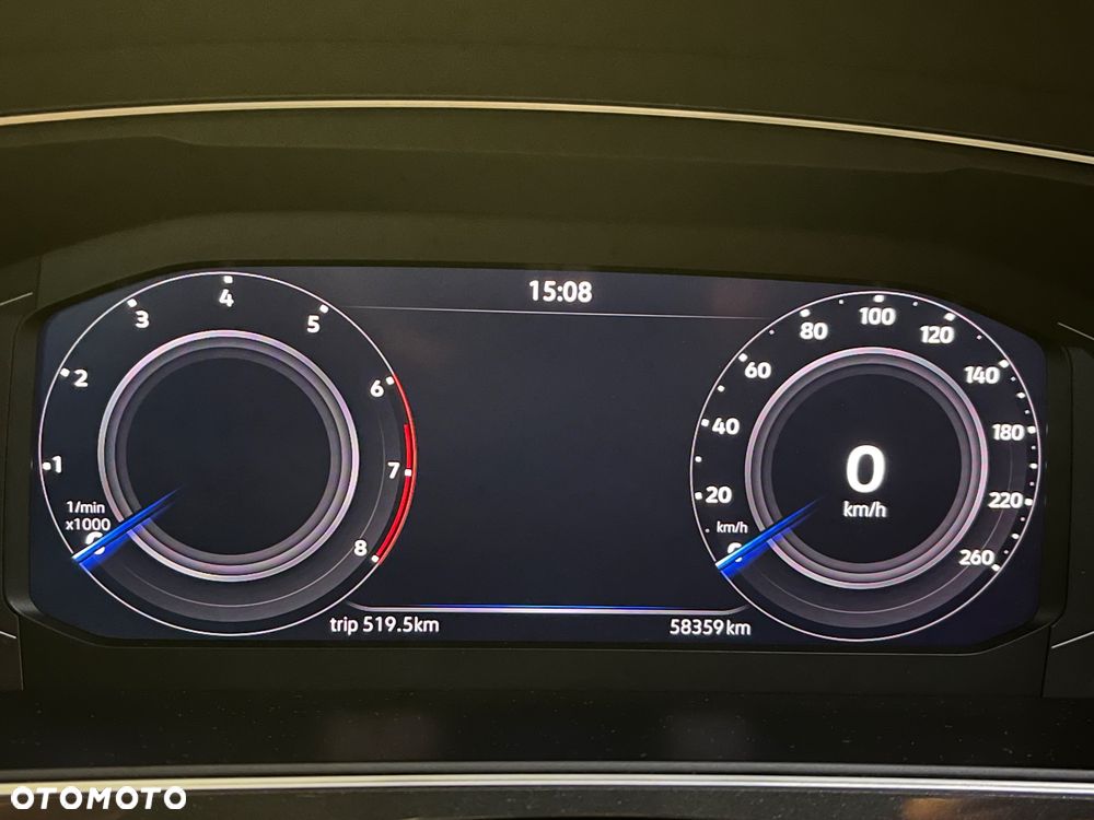 Volkswagen Tiguan - 36