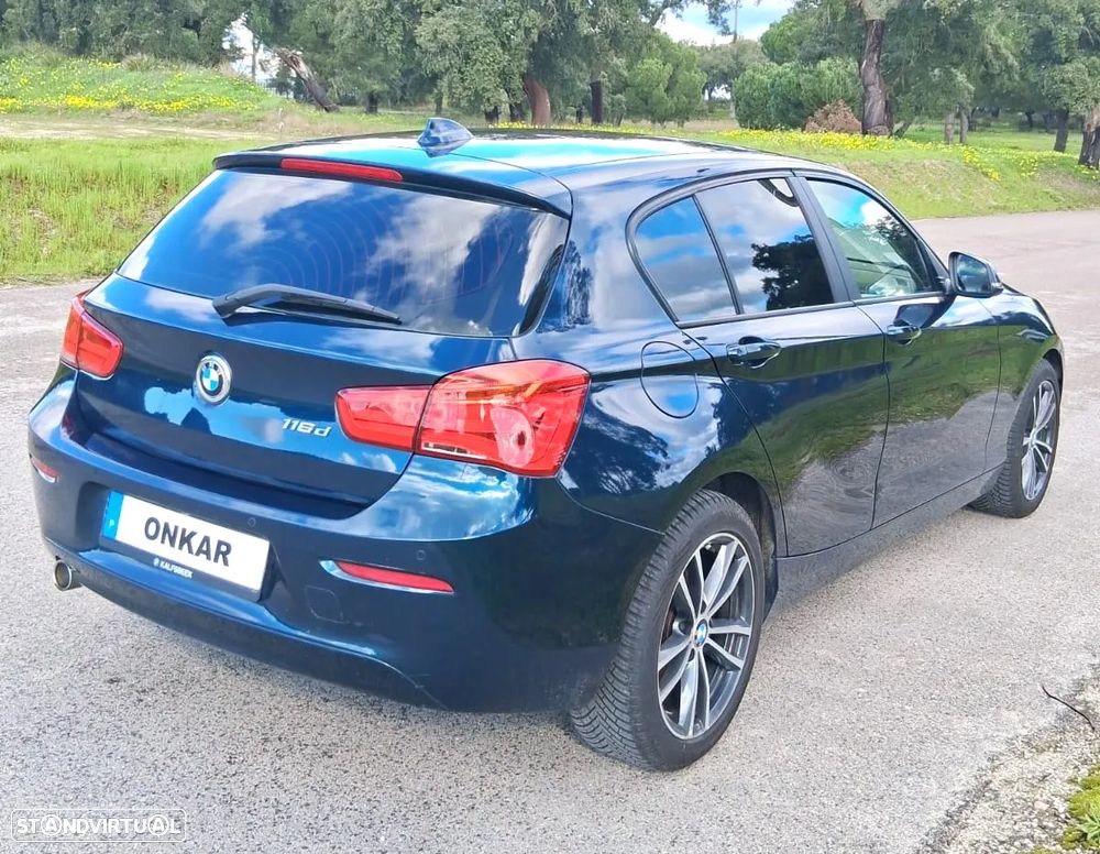 BMW 116 d Aut. Sport Line - 7