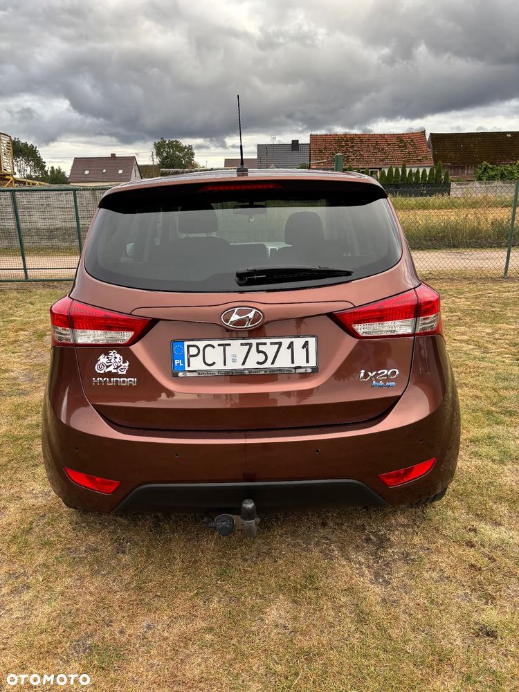 Hyundai ix20 1.6 CRDi blue Comfort - 14