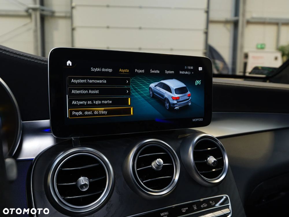 Mercedes-Benz GLC - 35