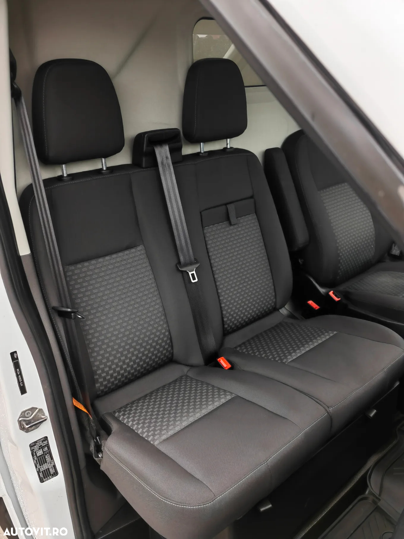 Ford Transit - 18