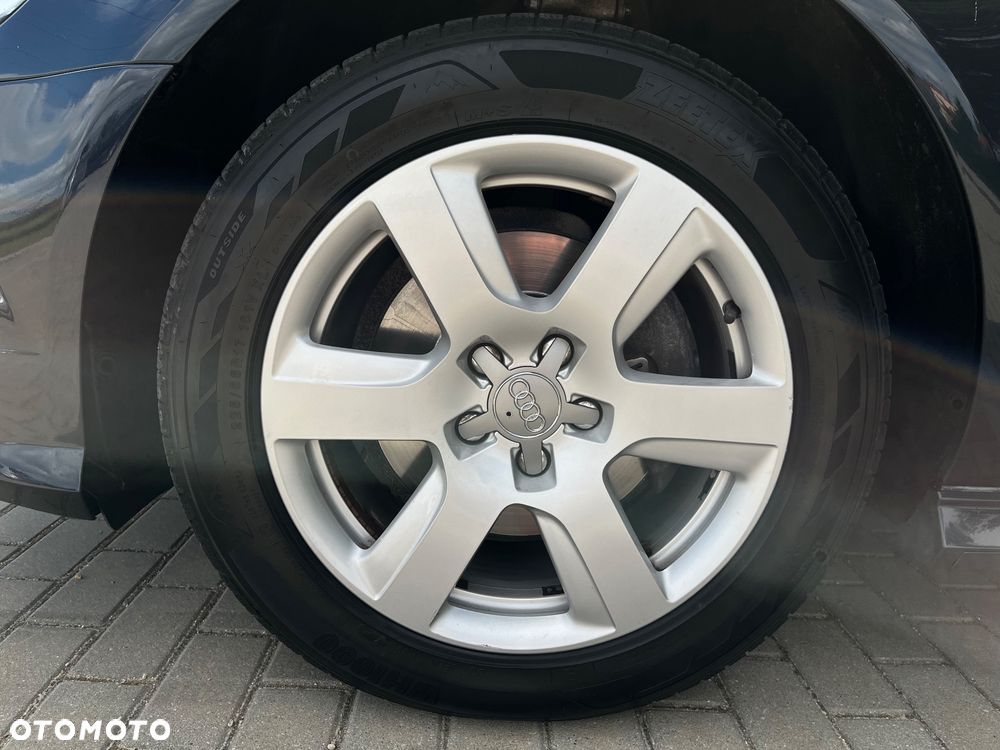 Audi A6 Avant 2.0 TDI Ultra S tronic - 37
