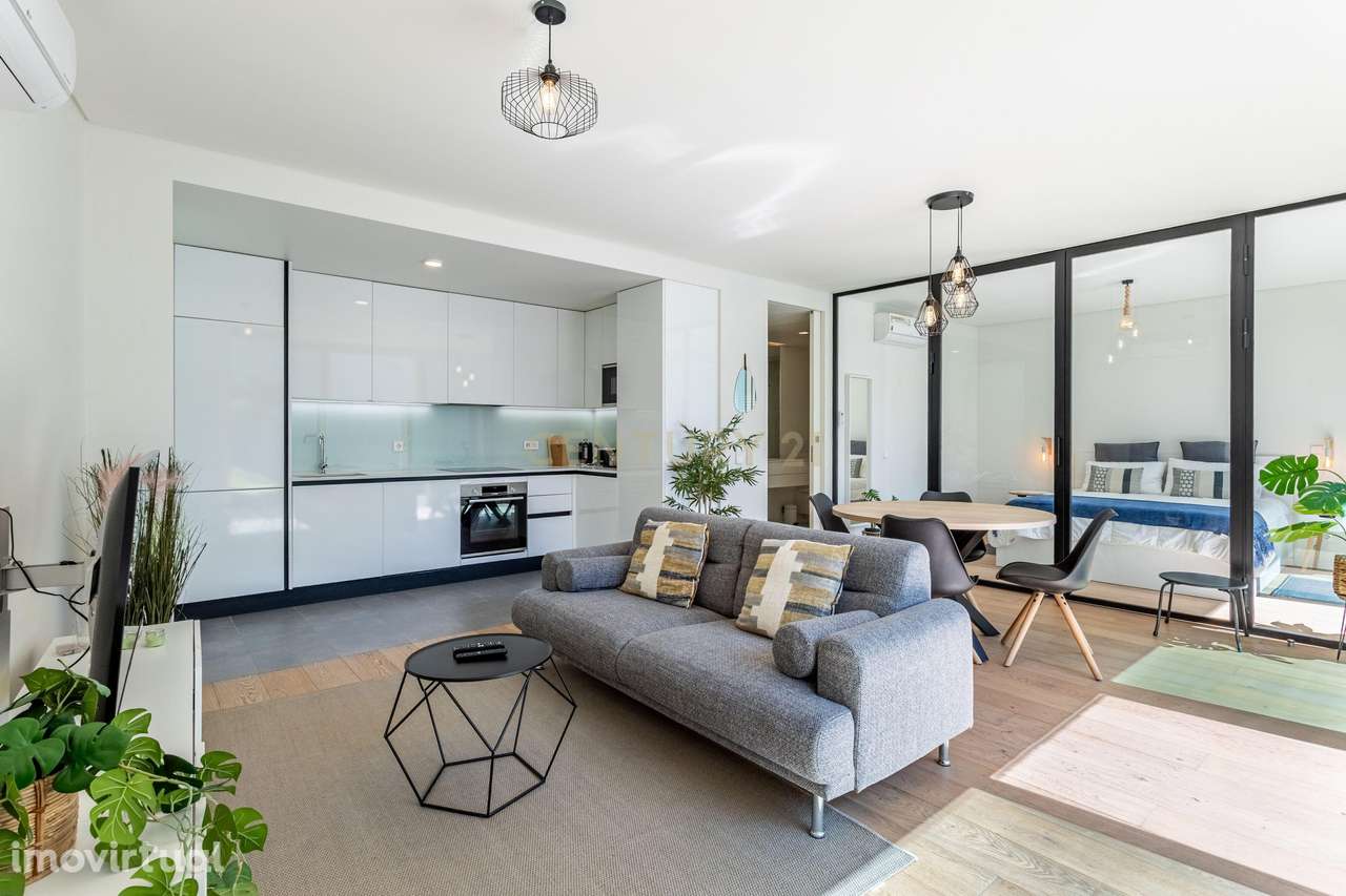 Luxuoso T1 Loft no Campo Grande, Lisboa - Grande imagem: 4/30