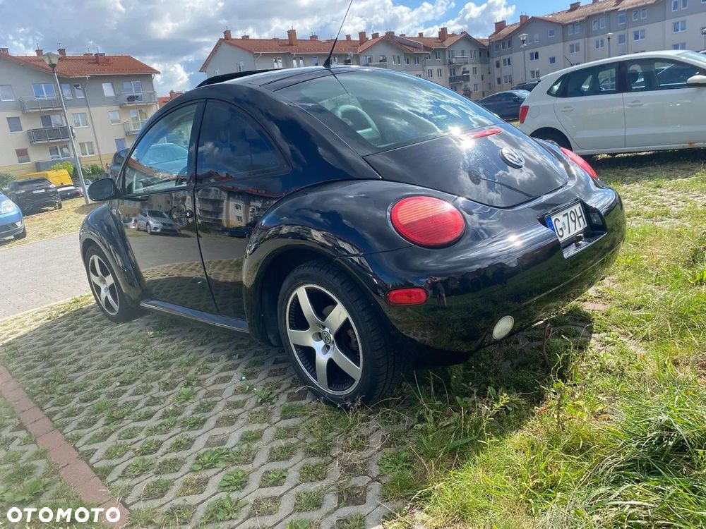 Volkswagen New Beetle 1.8T - 8