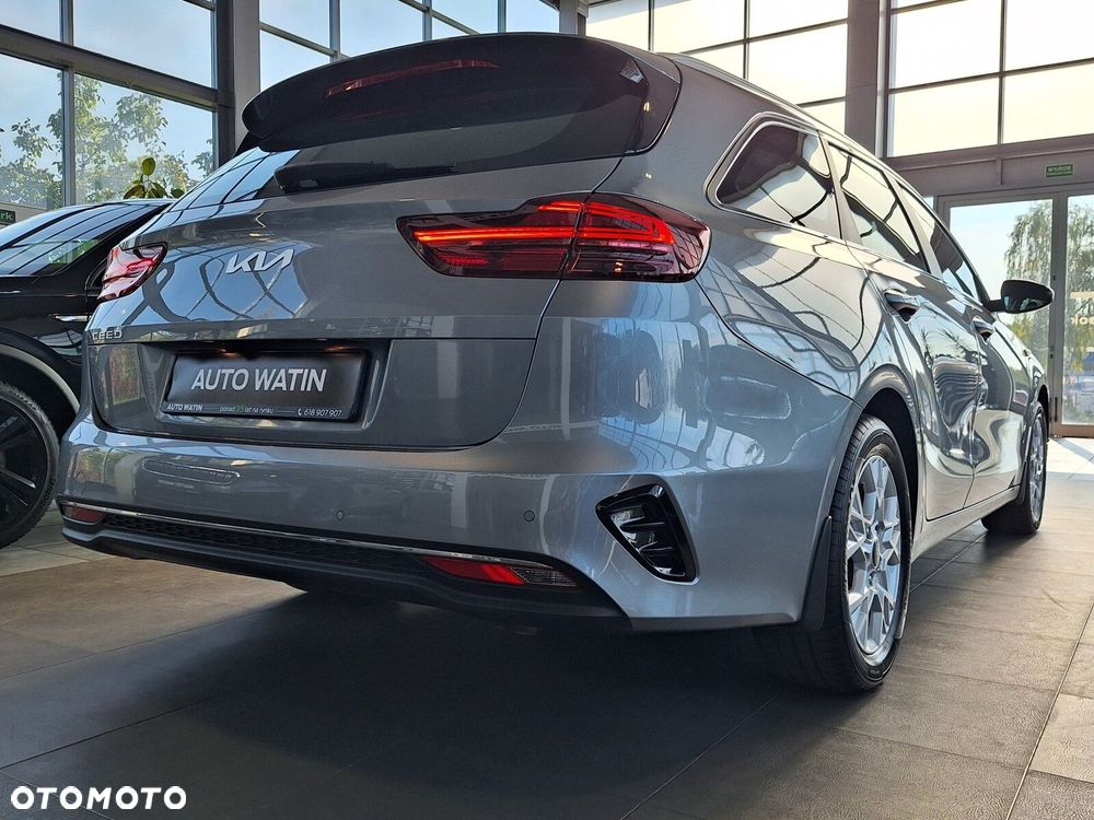 Kia Ceed 1.5 T-GDI M - 14