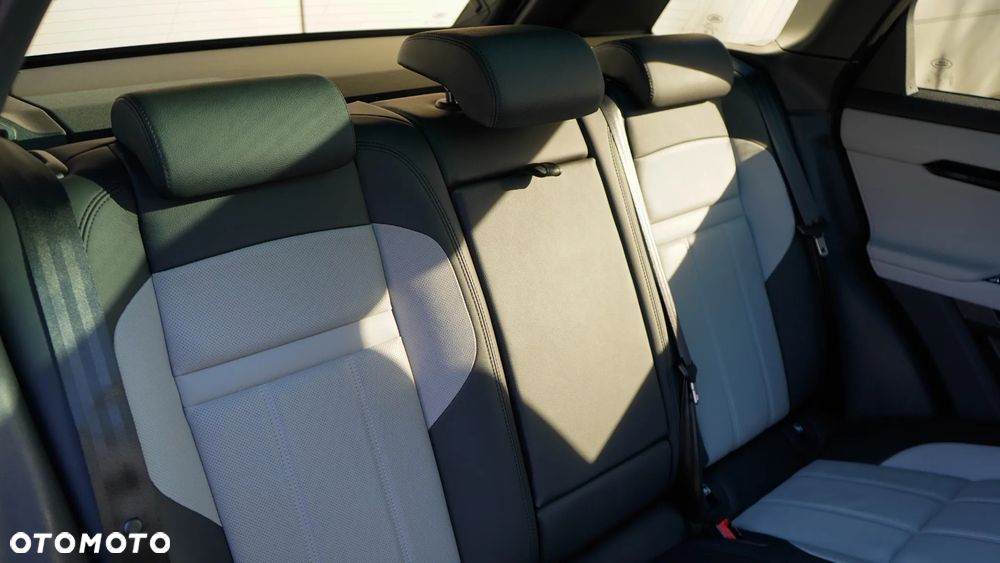 Land Rover Range Rover Evoque 2.0 D200 mHEV Dynamic SE - 31