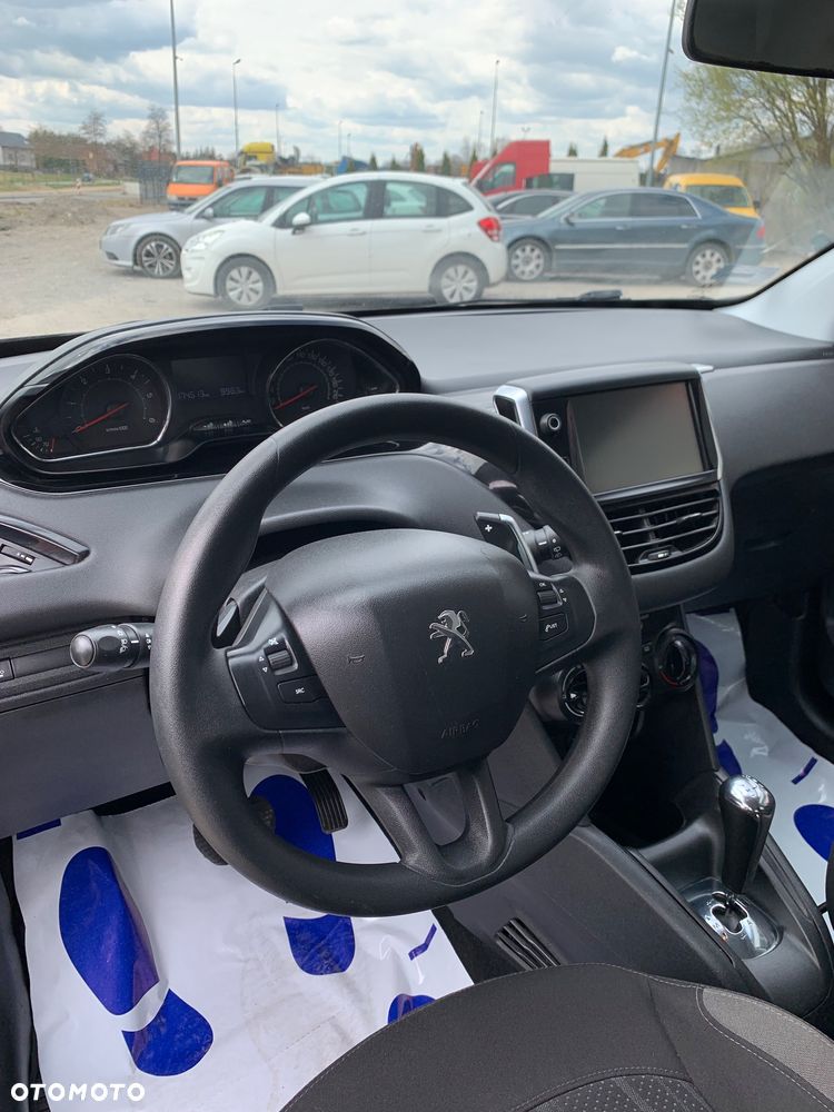 Peugeot 208 1.4 e-HDi Active STT - 9