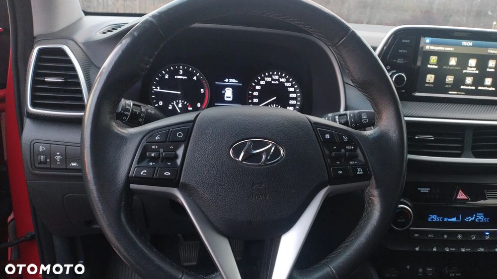 Hyundai Tucson blue 1.6 CRDi 4WD Select - 17