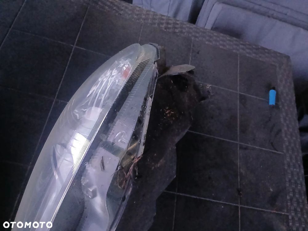 lampy przednie fiat grande punto - 7