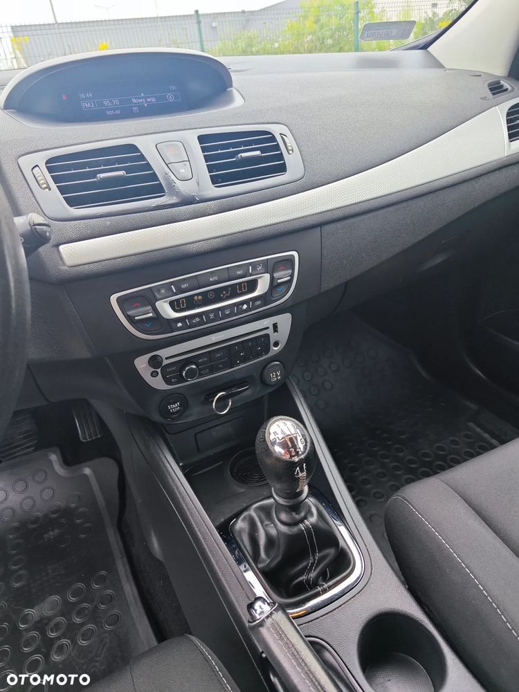 Renault Megane 1.6 16V Dynamique Euro5 - 5