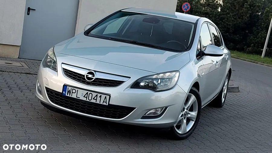 Opel Astra 1.7 CDTI DPF ecoFLEX Start/Stop 99g Selection - 1