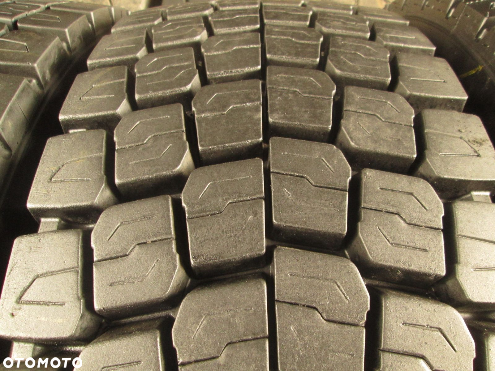 Opony ciężarowe 315/80r22.5 Michelin X-MULTI HD D REMIX. Opony ciężarowe - 9