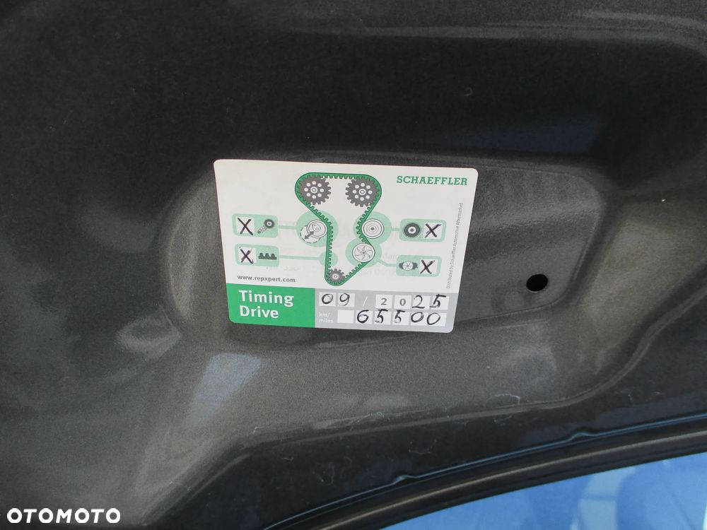 Ford Kuga 2.0 TDCi 4x4 SYNC - 27