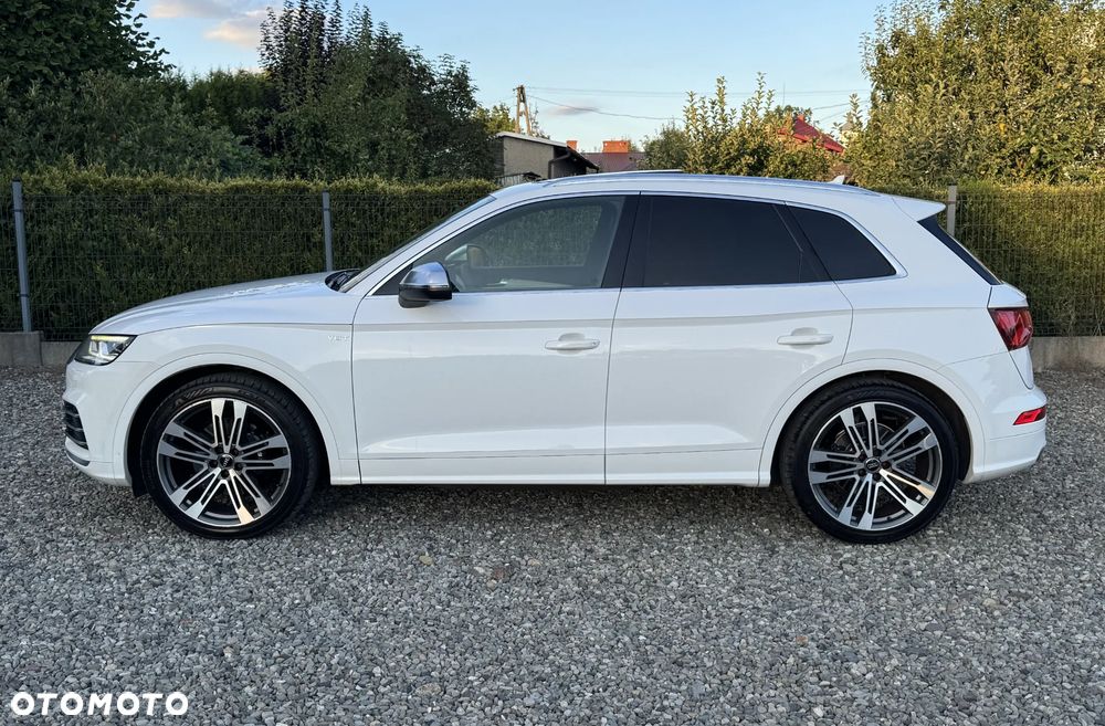 Audi SQ5 - 5
