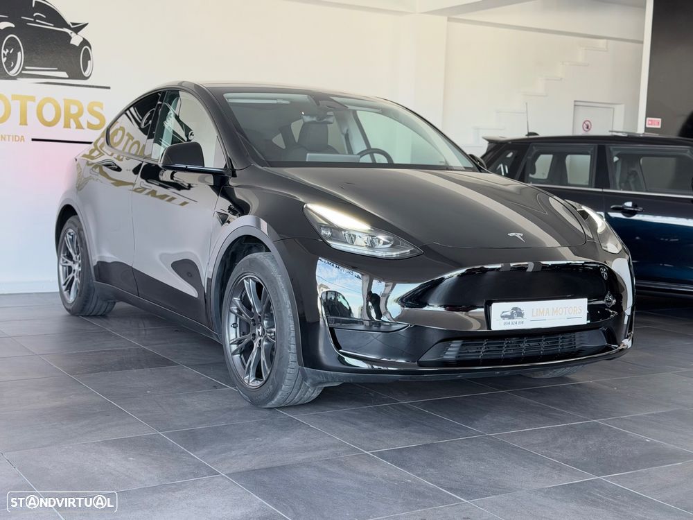 Tesla Model Y Long Range Tração Traseira - 3