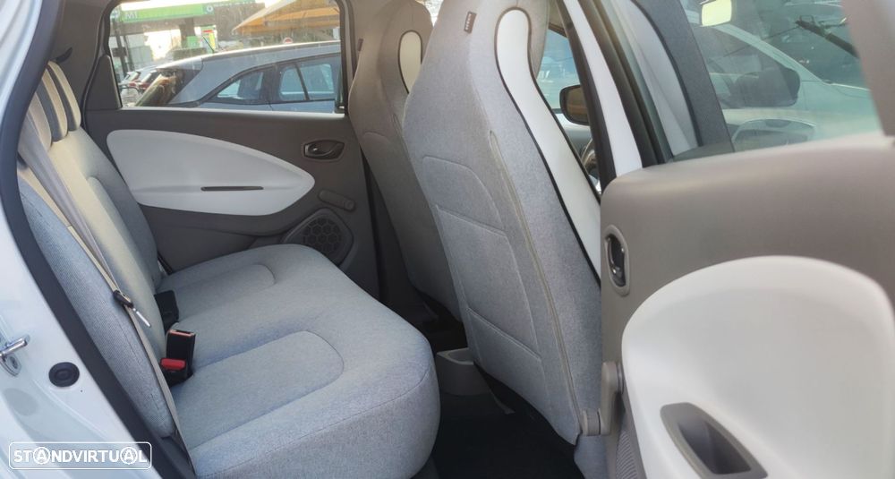 Renault Zoe - 15