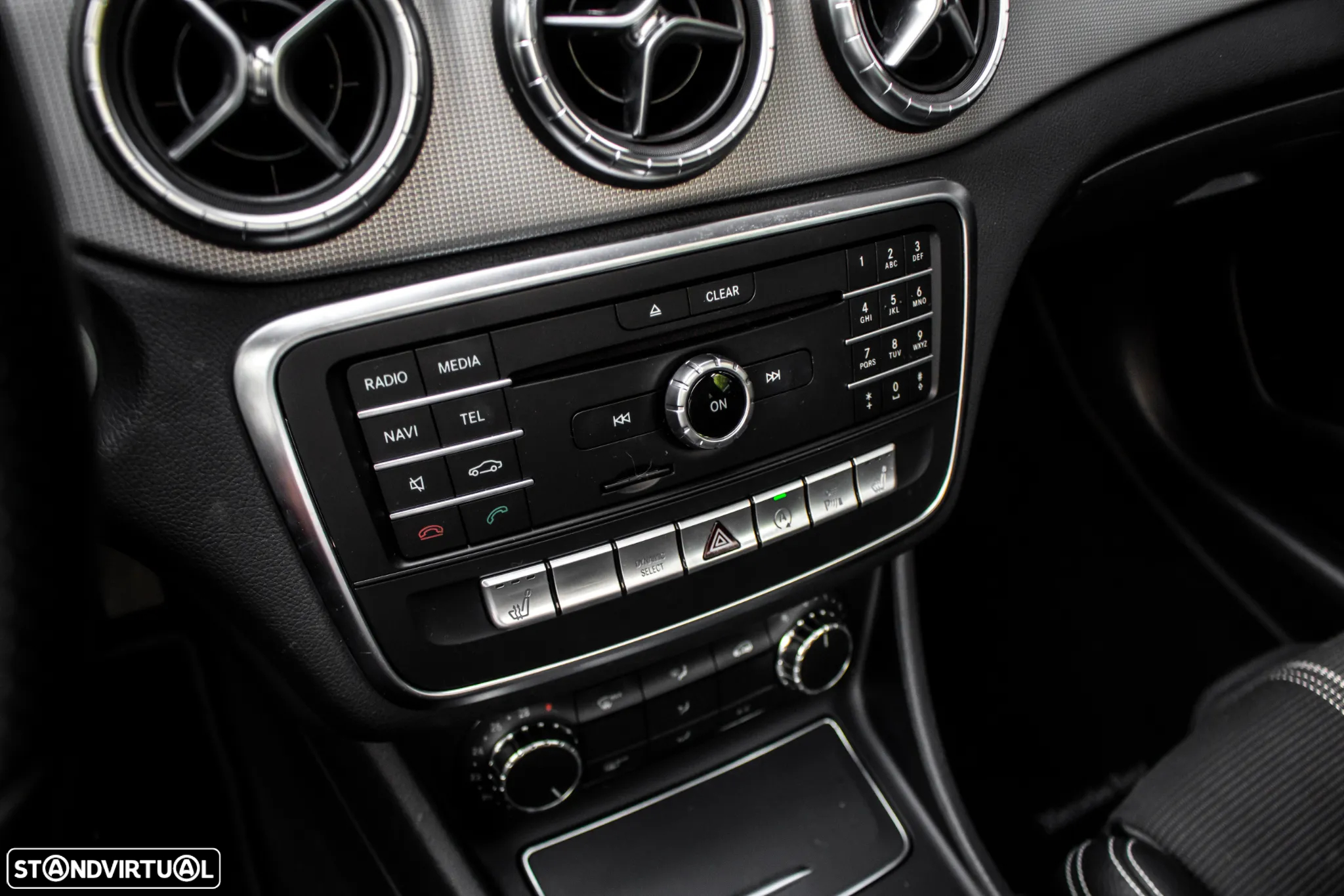 Mercedes-Benz CLA 180 d Urban Aut. - 25