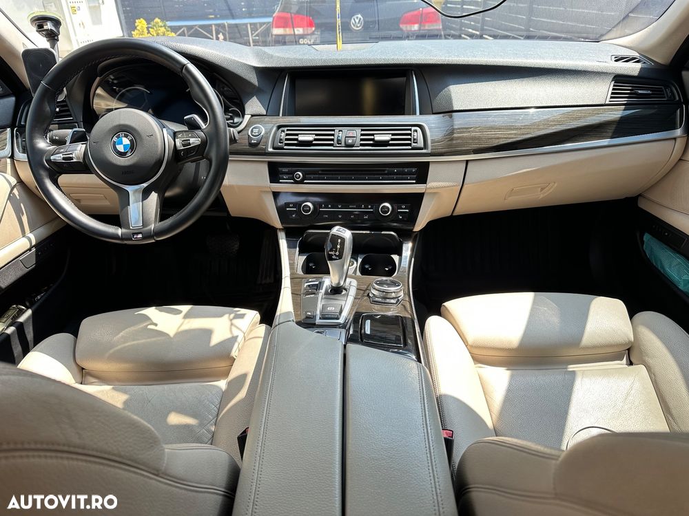 BMW Seria 5 520d Aut. - 13