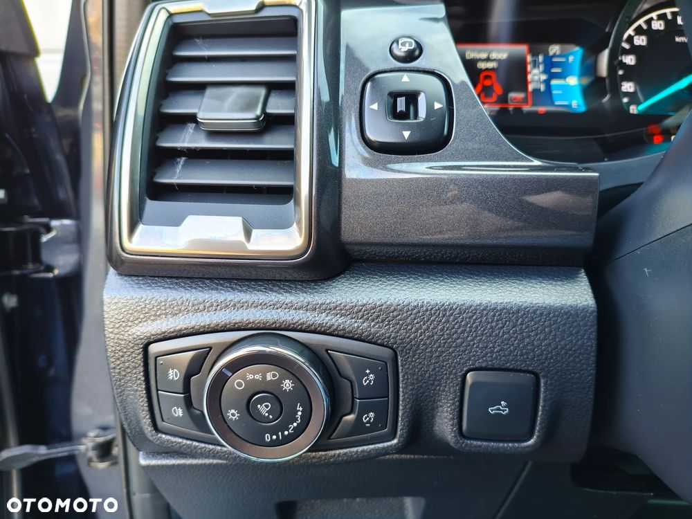 Ford Ranger 2.0 EcoBlue 4x4 DC Wildtrak - 28